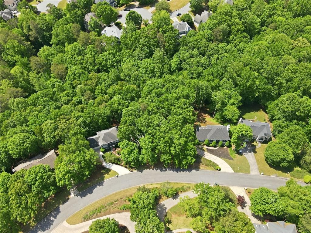 single family residence for sale at 5505 Hampstead Way, Johns Creek, GA 30097 — photo 2