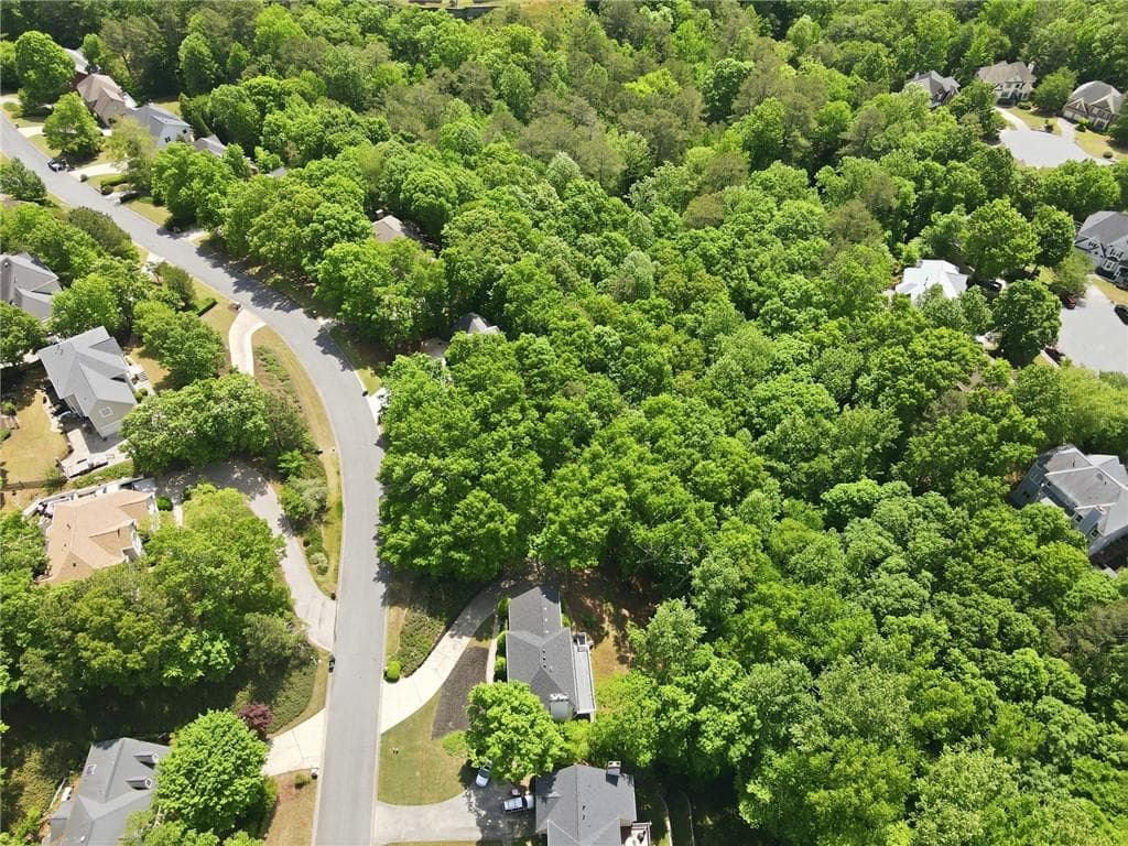 single family residence for sale at 5505 Hampstead Way, Johns Creek, GA 30097 — photo 6