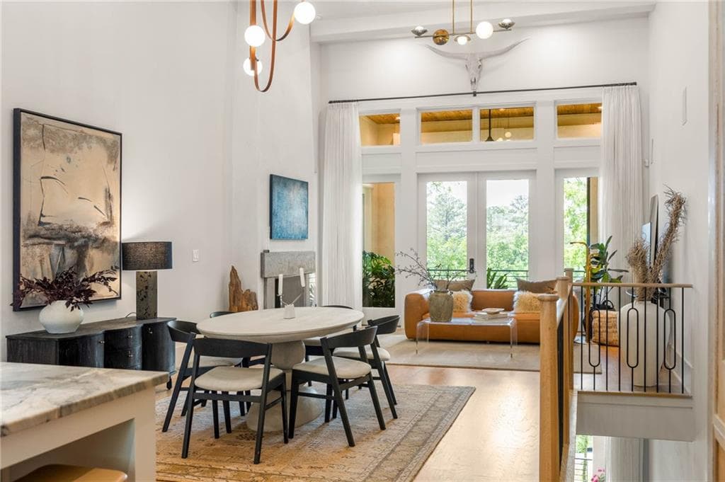 3 bedroom, 5 bathroom, 2,750 sq ft townhouse under contract at 1172 Lupo Loop, Chattahoochee Hills, GA 30268 — photo 7