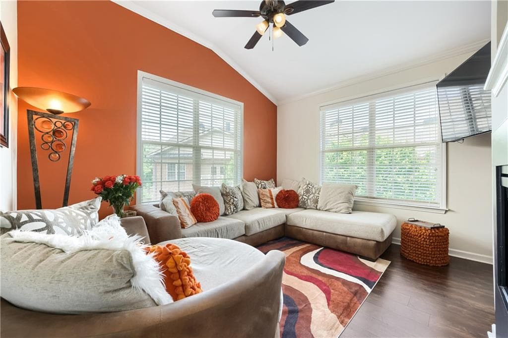 2 bedroom, 2 bathroom, 1,278 sq ft condominium for sale at 4805 W Village Way 3410, Smyrna, GA 30080 — photo 5