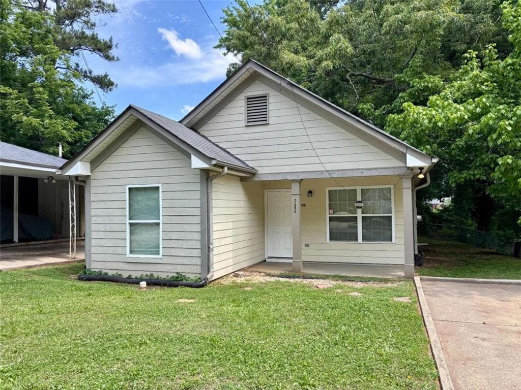 4 bedroom, 2 bathroom, 1,101 sq ft single family residence for rent at 2595 Elliott Street, Atlanta, GA 30318 for $1,500 a month — photo 2