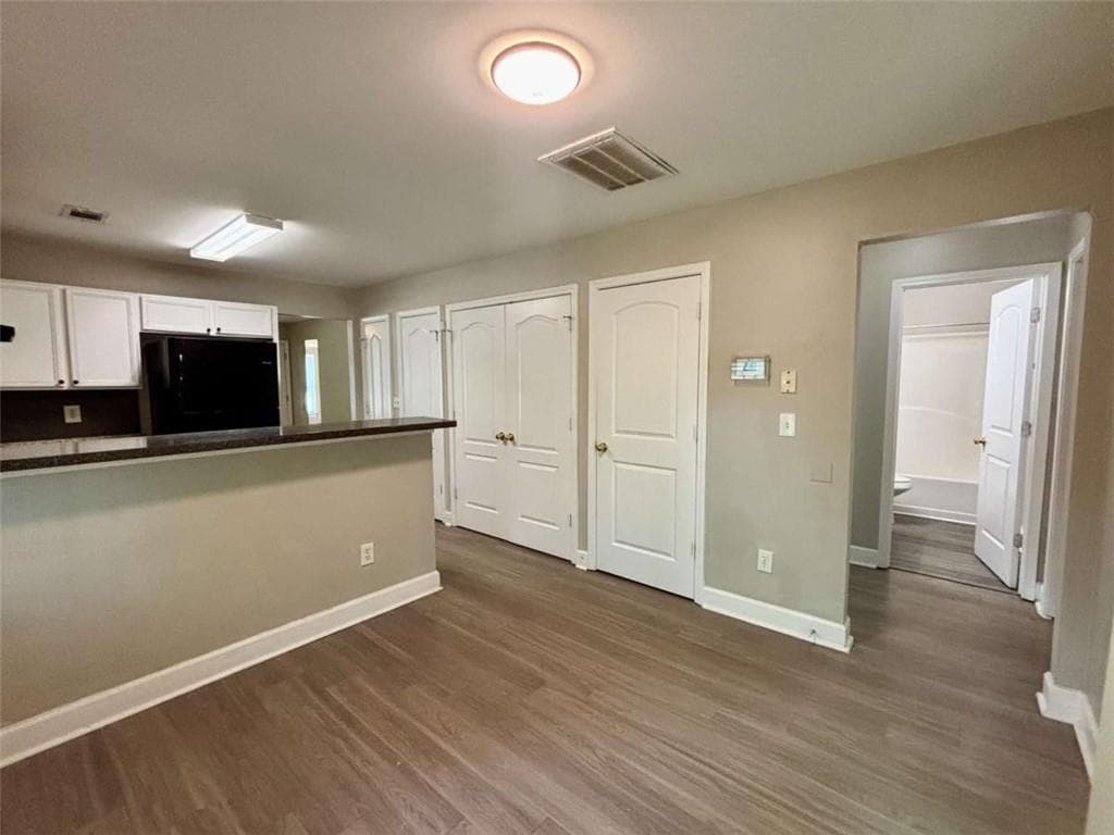 4 bedroom, 2 bathroom, 1,101 sq ft single family residence for rent at 2595 Elliott Street, Atlanta, GA 30318 for $1,500 a month — photo 8