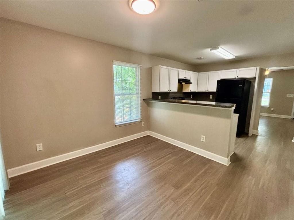 4 bedroom, 2 bathroom, 1,101 sq ft single family residence for rent at 2595 Elliott Street, Atlanta, GA 30318 for $1,500 a month — photo 9