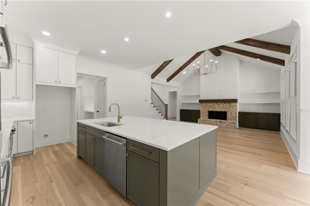 5 bedroom, 6 bathroom, 4,088 sq ft single family residence under contract at 285 Reese Way, Ball Ground, GA 30107 — photo 6
