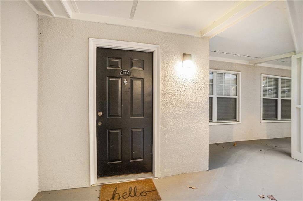 2 bedroom, 2 bathroom, 1,073 sq ft condominium for sale at 1150 Collier Road 12F, Atlanta, GA 30318 — photo 5