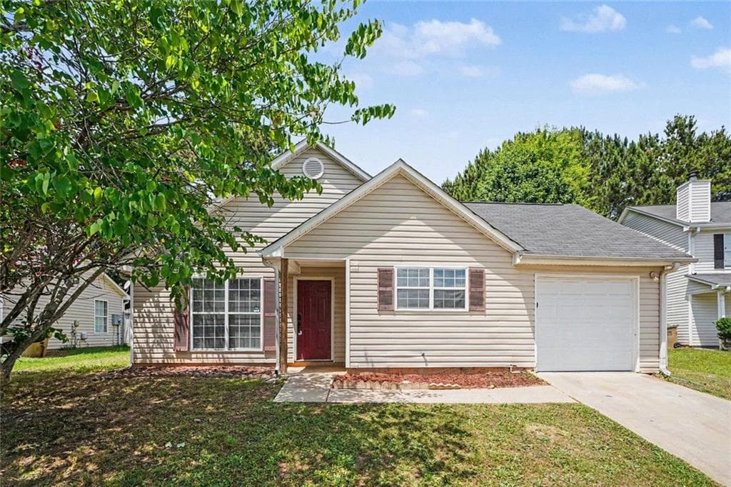 3 bedroom, 2 bathroom, 1,320 sq ft single family residence for sale at 187 Inverness Drive, Riverdale, GA 30238 — photo 2
