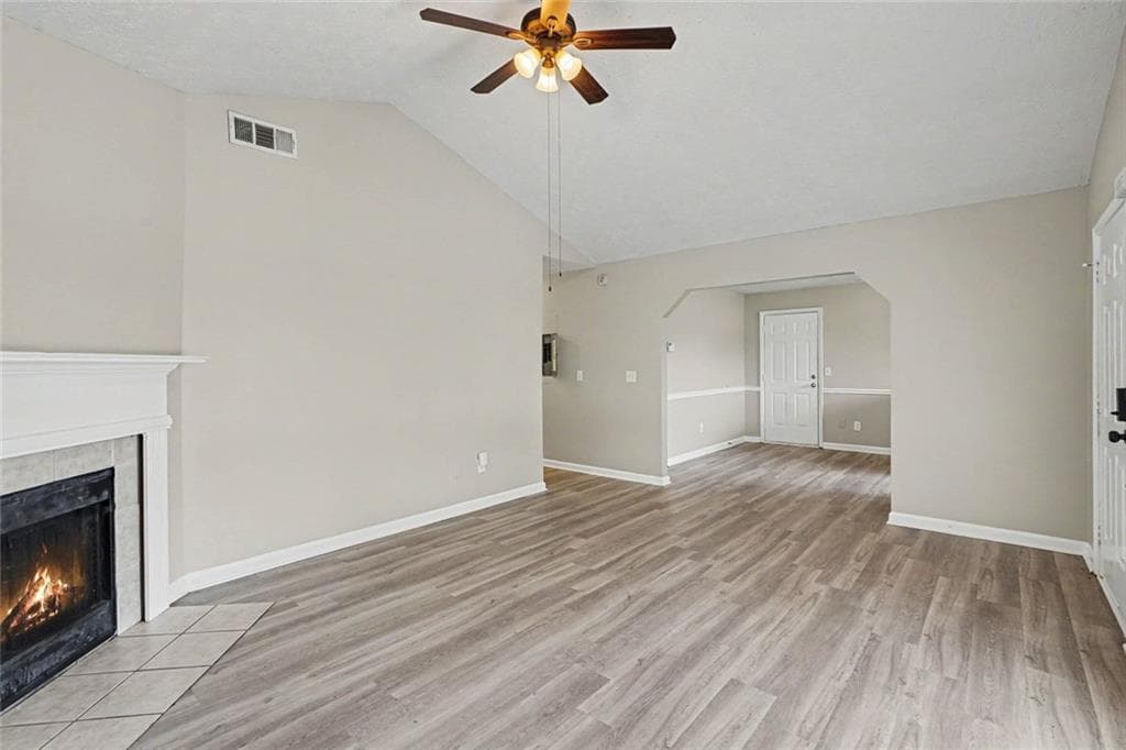 3 bedroom, 2 bathroom, 1,320 sq ft single family residence for sale at 187 Inverness Drive, Riverdale, GA 30238 — photo 6