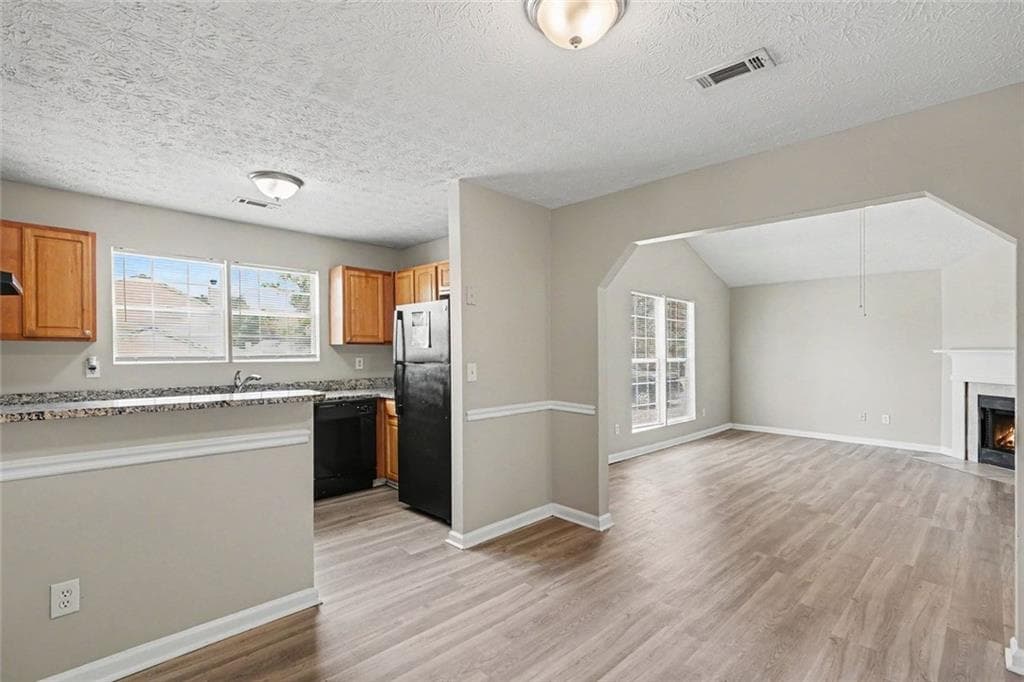 3 bedroom, 2 bathroom, 1,320 sq ft single family residence for sale at 187 Inverness Drive, Riverdale, GA 30238 — photo 8