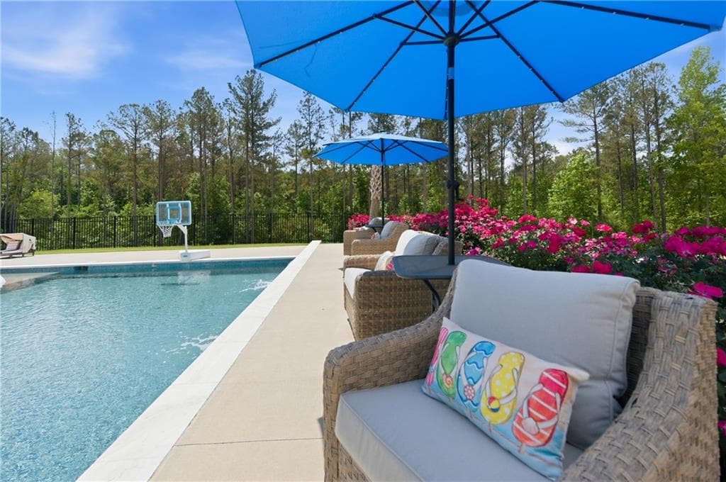 4 bedroom, 5 bathroom, 4,285 sq ft single family residence under contract at 4577 Yellow Creek Road, Ball Ground, GA 30107 — photo 4