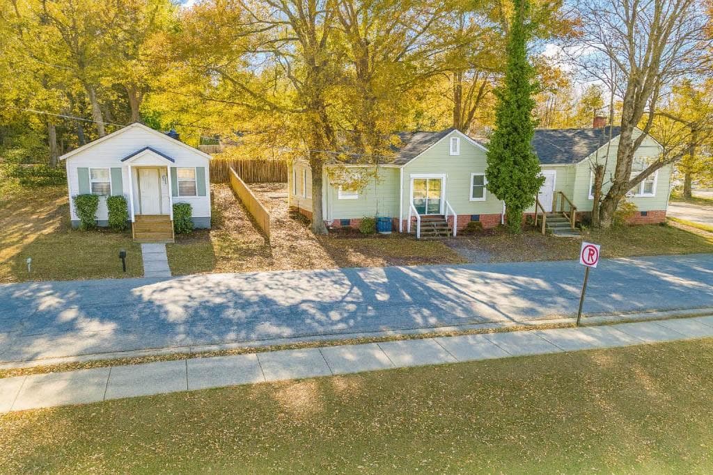 triplex for sale at 5002 Park Avenue, Forest Park, GA 30297 — photo 2