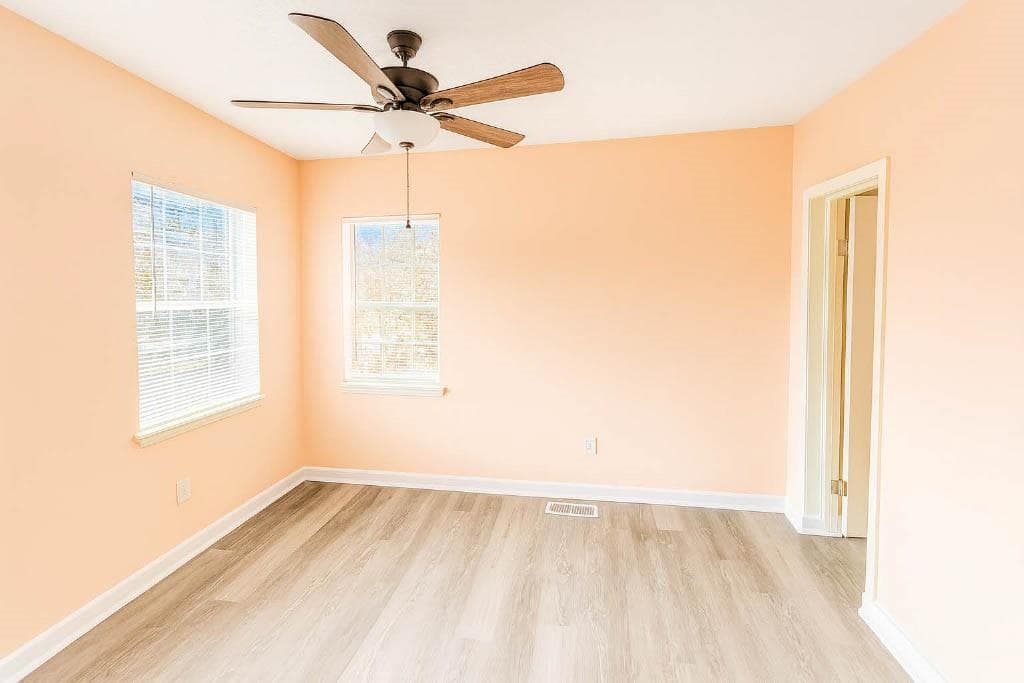 triplex for sale at 5002 Park Avenue, Forest Park, GA 30297 — photo 4