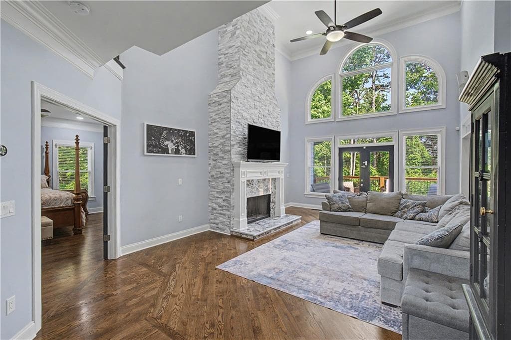5 bedroom, 6 bathroom, 5,301 sq ft single family residence under contract at 401 The Falls Of Cherokee Drive, Canton, GA 30114 — photo 4