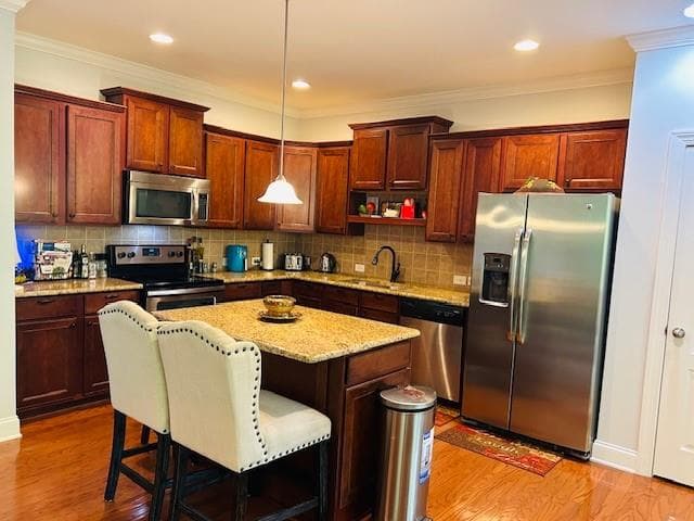 3 bedroom, 4 bathroom, 2,310 sq ft townhouse for sale at 2925 Camplay Drive, Suwanee, GA 30024 — photo 2