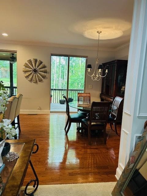 3 bedroom, 4 bathroom, 2,310 sq ft townhouse for sale at 2925 Camplay Drive, Suwanee, GA 30024 — photo 3