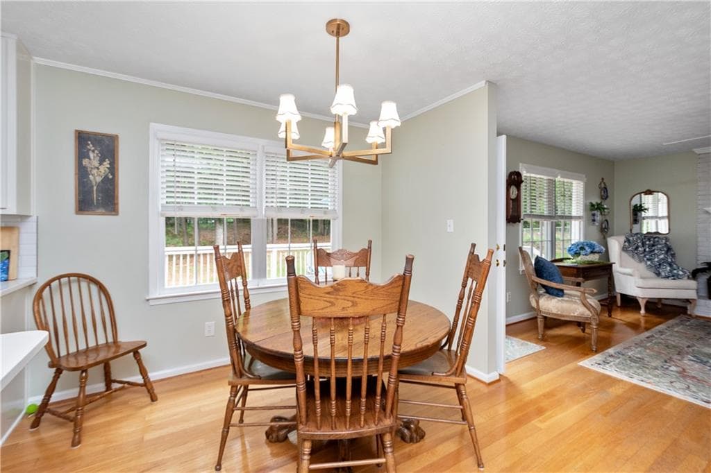 4 bedroom, 3 bathroom, 2,249 sq ft single family residence for sale at 405 Ridgemont Drive, Fayetteville, GA 30215 — photo 8