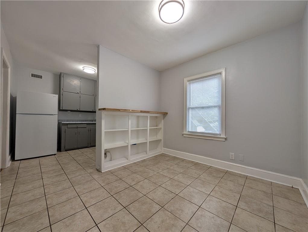 2 bedroom, 1 bathroom, 950 sq ft apartment for rent at 1761 John Calvin Avenue 1, Atlanta, GA 30337 for $1,250 a month — photo 10