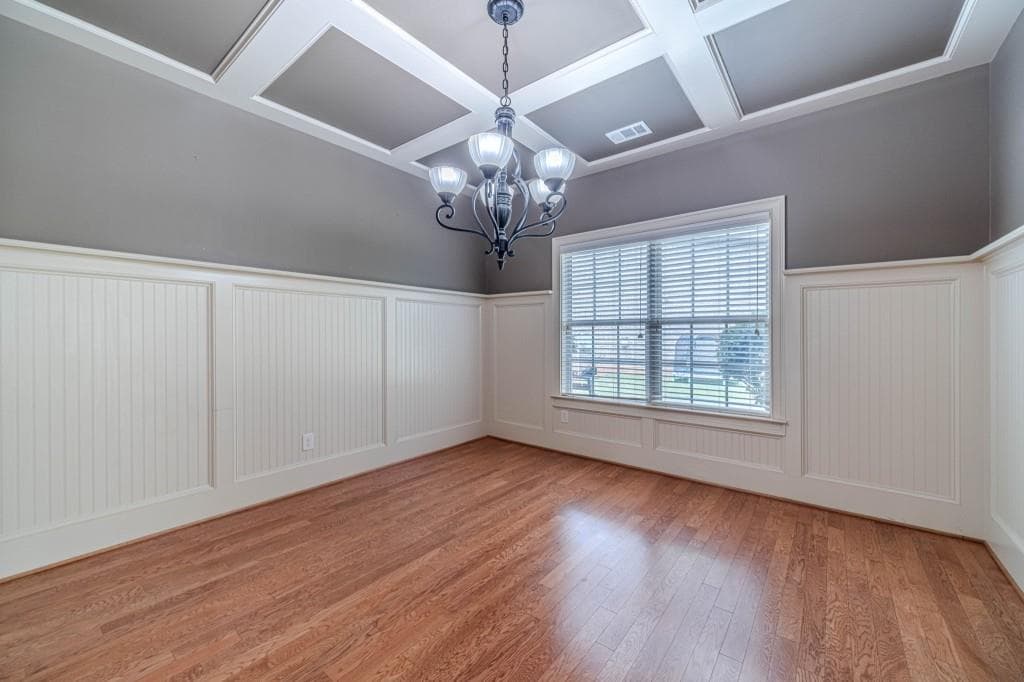 3 bedroom, 2 bathroom, 2,014 sq ft single family residence for sale at 997 Spanish Moss Trail, Loganville, GA 30052 — photo 9