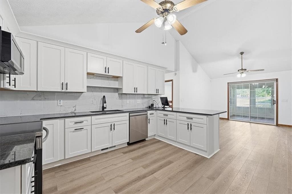 3 bedroom, 3 bathroom, 3,072 sq ft single family residence for sale at 3420 Caney Creek Lane, Cumming, GA 30041 — photo 8