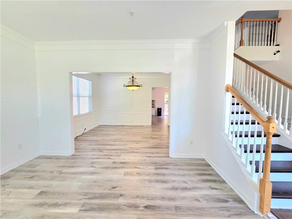 4 bedroom, 3 bathroom, 2,620 sq ft single family residence for sale at 1140 Foxcroft Drive, Morrow, GA 30260 — photo 6