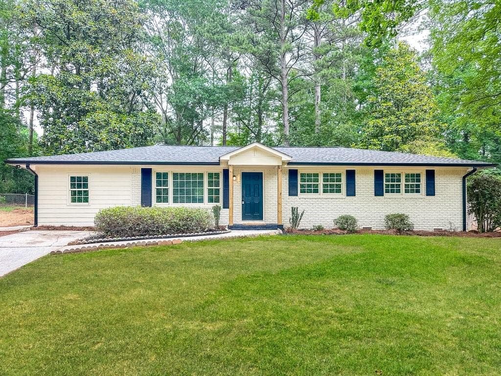 3 bedroom, 2 bathroom, 1,482 sq ft single family residence sold at 571 Oriole Drive, Marietta, GA 30067