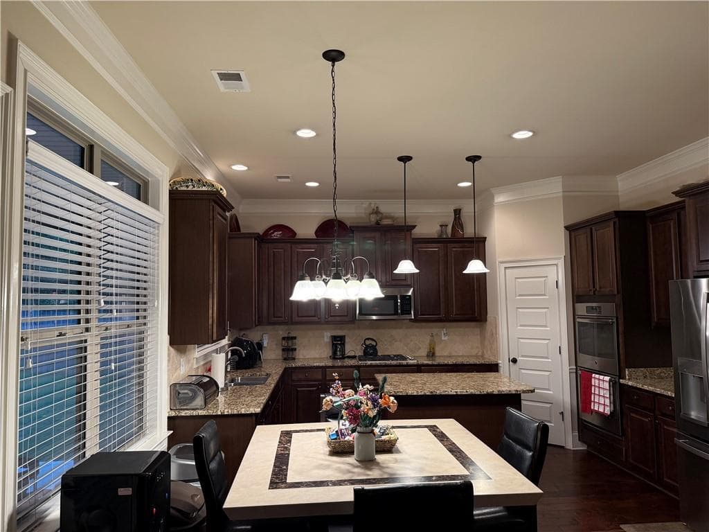 5 bedroom, 4 bathroom, 3,166 sq ft single family residence for sale at 1880 Browning Bend Court, Dacula, GA 30019 — photo 9