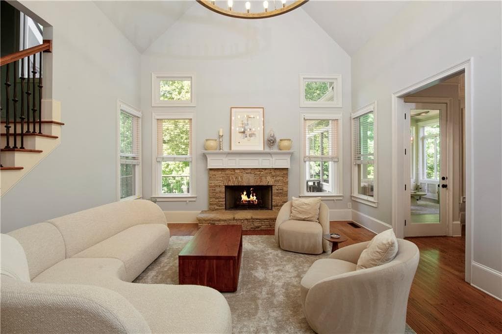 5 bedroom, 5 bathroom, 5,738 sq ft single family residence under contract at 6627 Westerly Lane, Gainesville, GA 30506 — photo 9