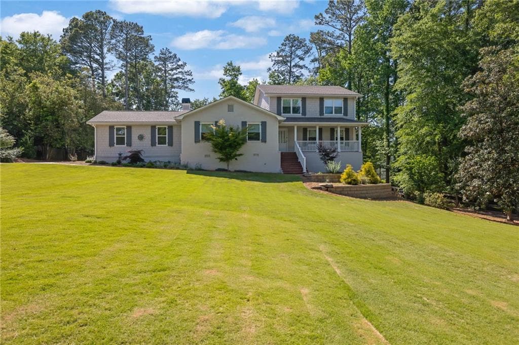130 Randomwood Way, Alpharetta, GA 30022 — most recent listing photo