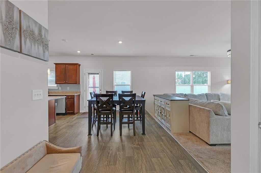 4 bedroom, 3 bathroom, 2,404 sq ft single family residence for sale at 1159 Nantucket Way, Bethlehem, GA 30620 — photo 6