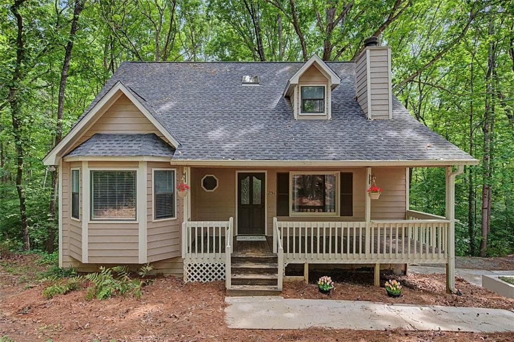 4 bedroom, 2 bathroom, 1,588 sq ft single family residence for sale at 251 Paces Lakes Drive, Dallas, GA 30157 — photo 1 of 40