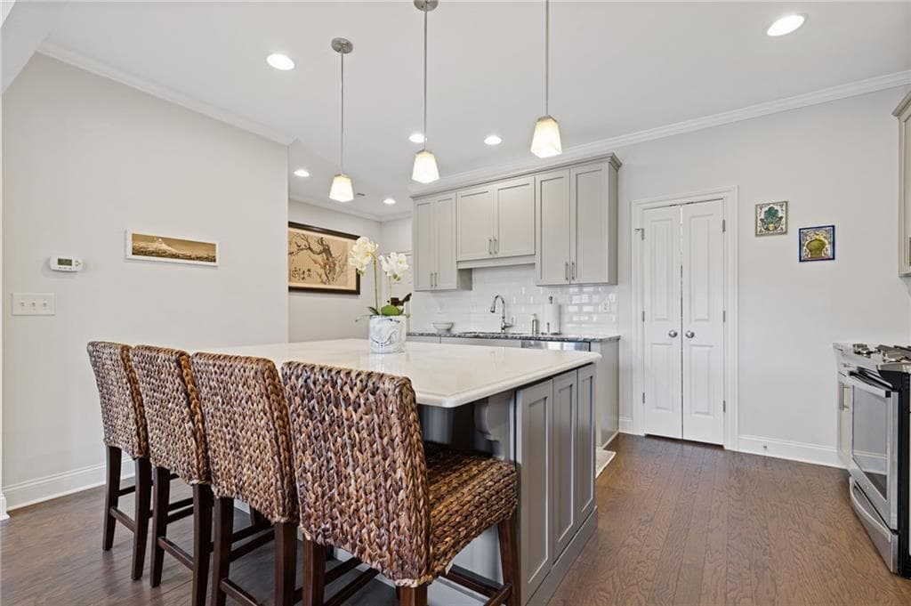 3 bedroom, 3 bathroom, 1,731 sq ft townhouse for sale at 916 Westmoreland Circle, Atlanta, GA 30318 — photo 9