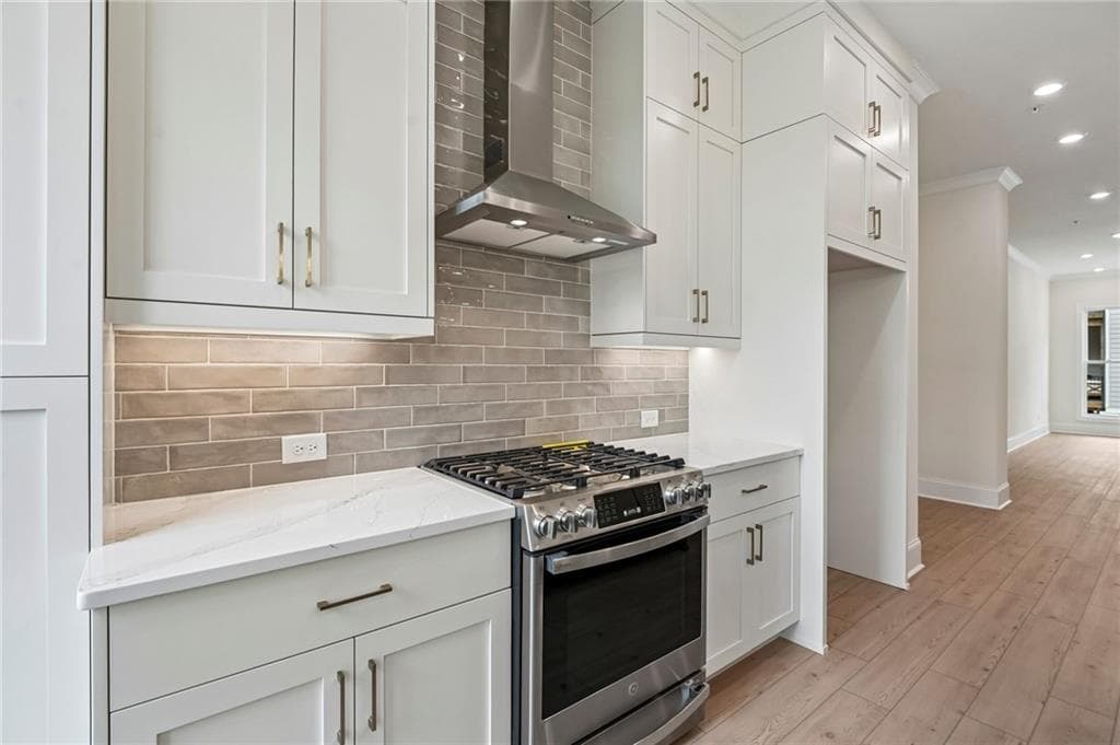 3 bedroom, 4 bathroom, 2,105 sq ft townhouse for sale at 220 Midnight Oak Run 2, Alpharetta, GA 30009 — photo 10