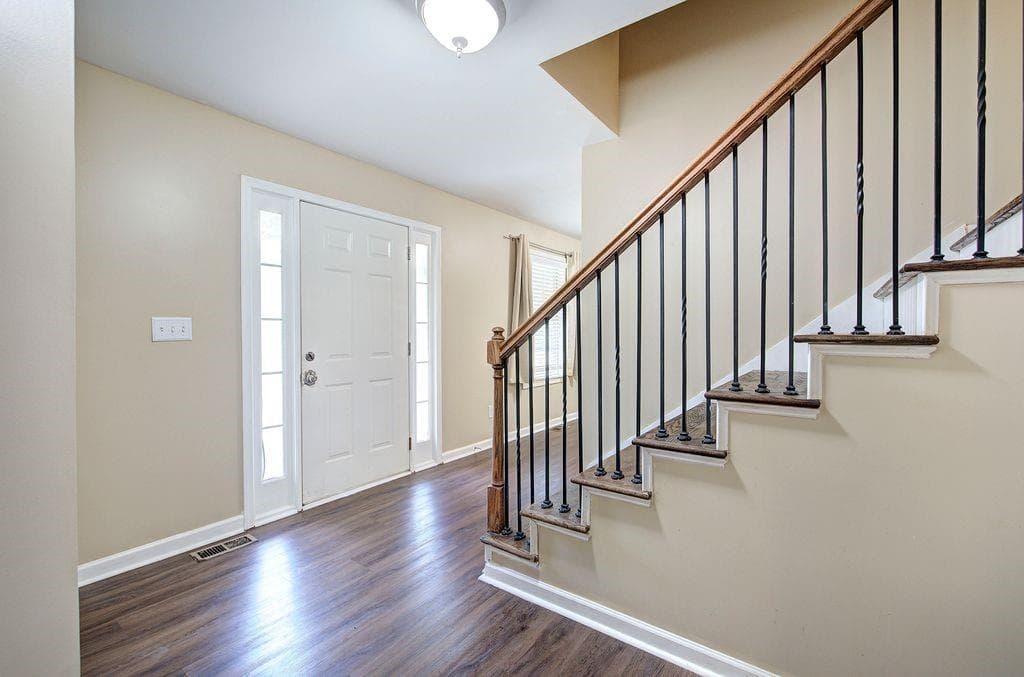 3 bedroom, 3 bathroom, 1,902 sq ft single family residence under contract at 305 Birchwood Farms Lane, Dallas, GA 30132 — photo 4