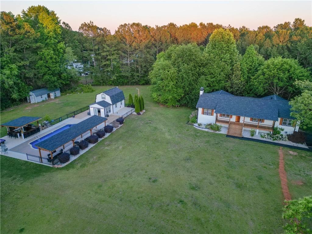 5 bedroom, 3 bathroom, 4,900 sq ft single family residence for sale at 5955 Burnt Hickory Road, Powder Springs, GA 30127