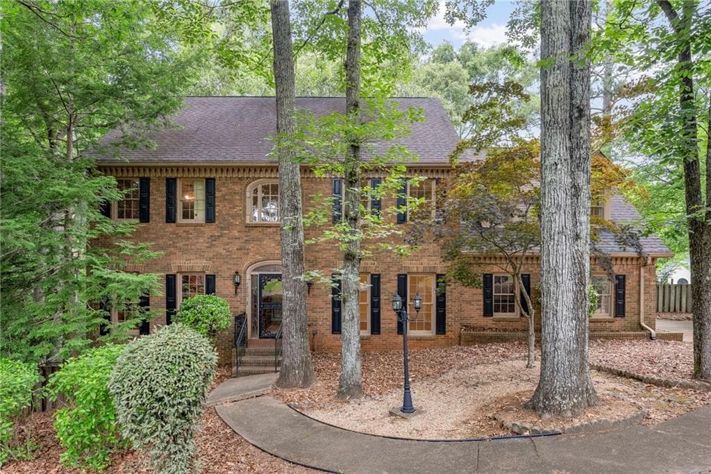 1260 Northcliff Trace, Roswell, GA 30076 — most recent listing photo