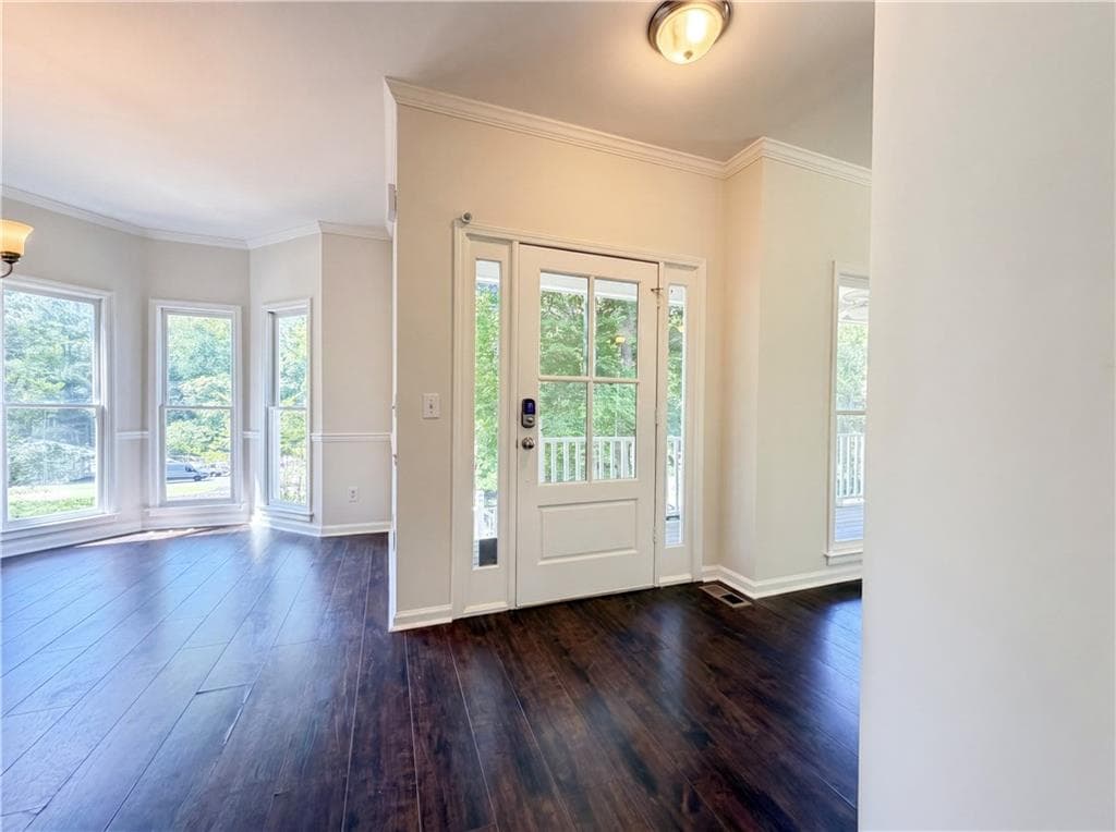 3 bedroom, 3 bathroom, 2,800 sq ft single family residence for sale at 1008 Smithwyck Drive, Canton, GA 30115 — photo 2