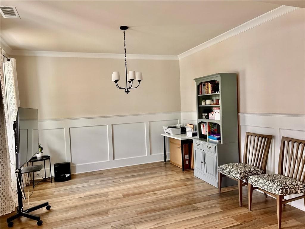 5 bedroom, 4 bathroom, 3,316 sq ft single family residence for sale at 4309 Brookmont Way, Auburn, GA 30011 — photo 8