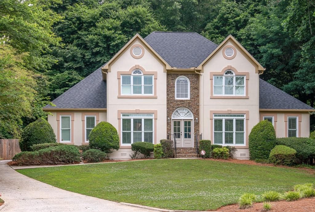 5 bedroom, 4 bathroom, 3,157 sq ft single family residence for sale at 210 Chatfield Place, Roswell, GA 30075