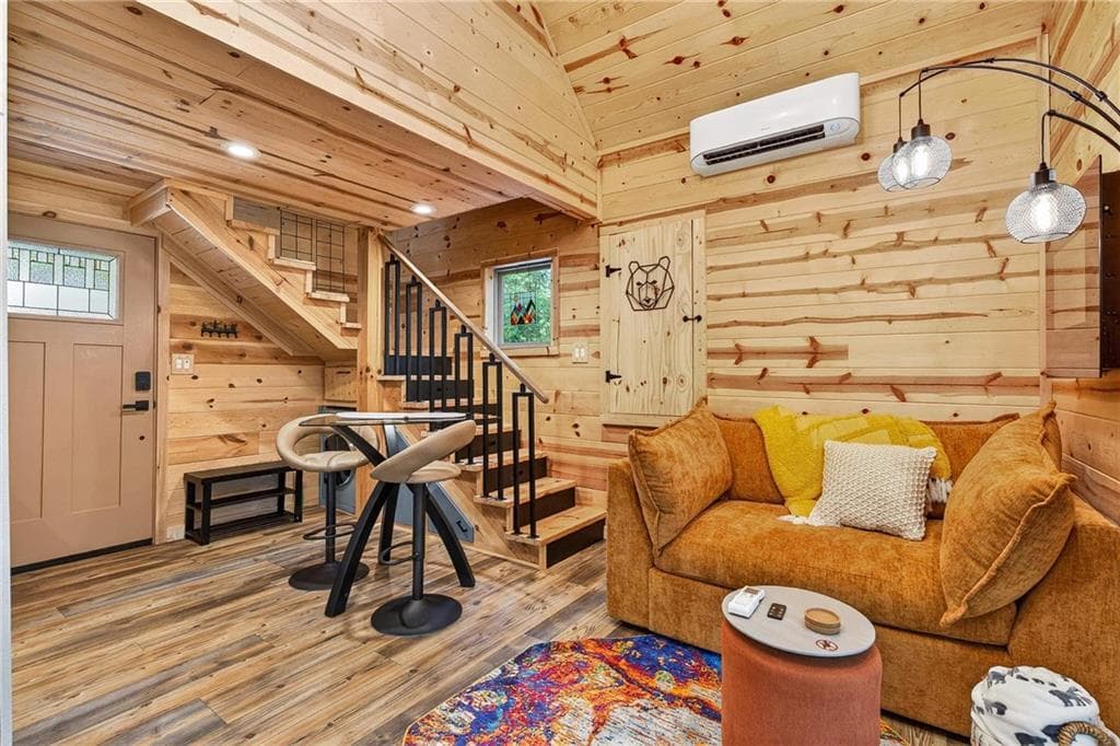 1 bedroom, 1 bathroom, 376 sq ft single family residence for sale at 93 Martin Crossing, Cherry Log, GA 30522 — photo 5