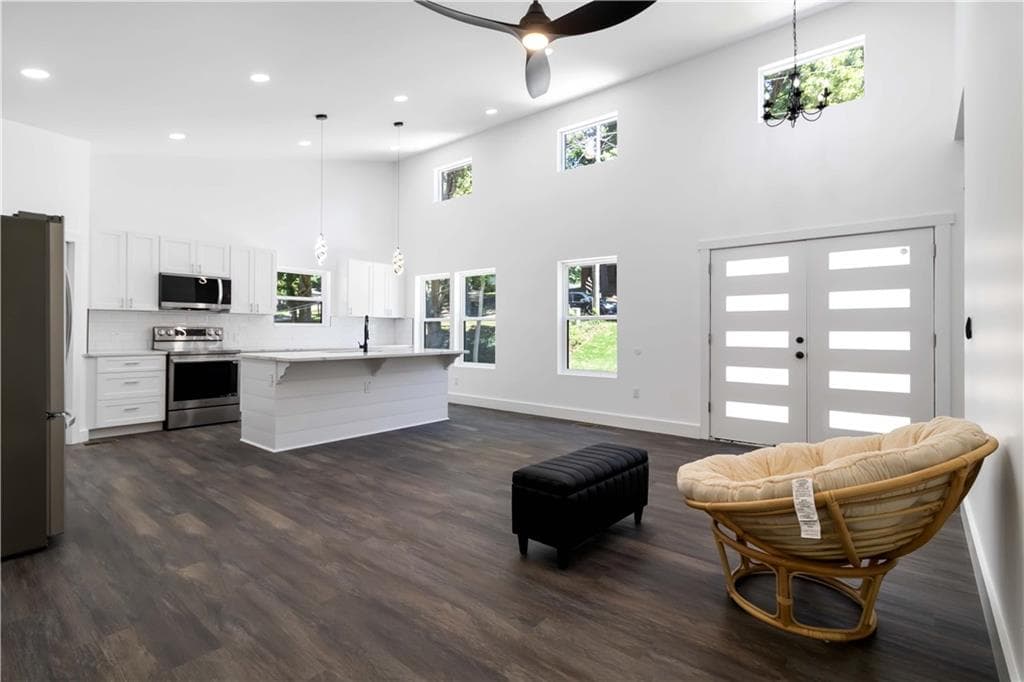 2 bedroom, 2 bathroom, 1,842 sq ft single family residence for sale at 775 Catherine Drive, Lawrenceville, GA 30044 — photo 6