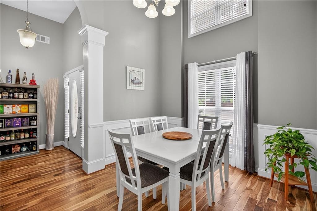 6 bedroom, 3 bathroom, 3,336 sq ft single family residence under contract at 9905 Between The Greens, Villa Rica, GA 30180 — photo 7