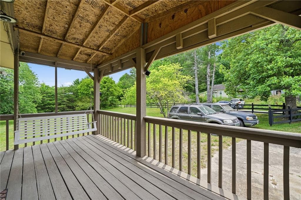 3 bedroom, 2 bathroom, 1,536 sq ft single family residence for sale at 7470 Hightower Circle, Cumming, GA 30028 — photo 9