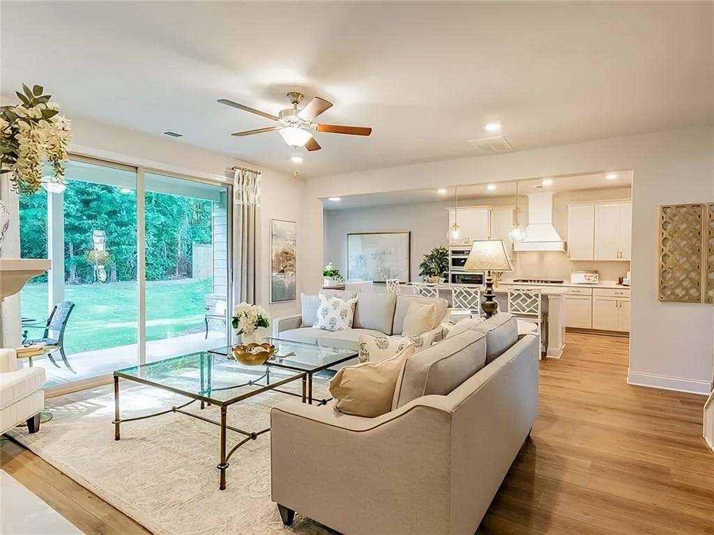 5 bedroom, 4 bathroom, 3,392 sq ft single family residence for rent at 7930 Tiberon Pkwy, Cumming, GA 30028 for $3,000 a month — photo 8