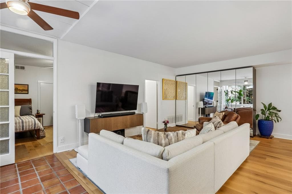 2 bedroom, 2 bathroom, 1,580 sq ft condominium for sale at 2632 Peachtree Road 302B, Atlanta, GA 30305 — photo 7