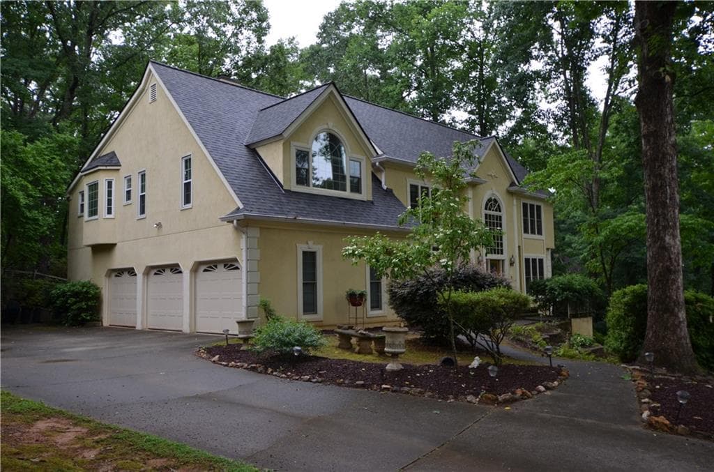 5 bedroom, 4 bathroom, 5,008 sq ft single family residence sold at 1155 Charlton Trace, Marietta, GA 30064