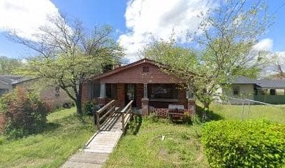 1 bedroom, 1 bathroom, 1,020 sq ft single family residence for sale at 2361 Adams Avenue, Macon, GA 31206