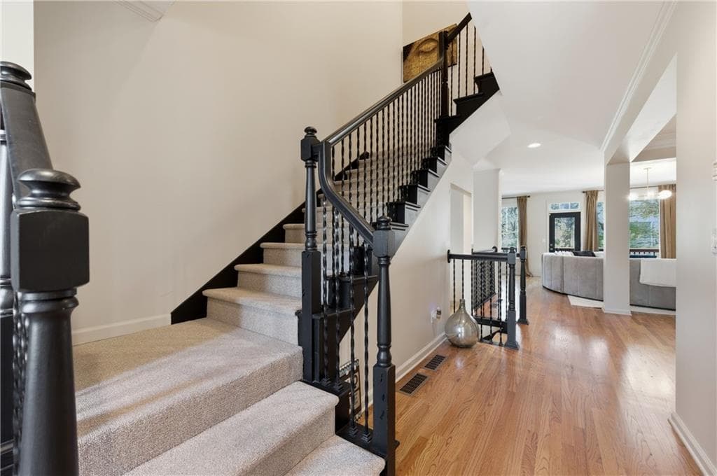 3 bedroom, 4 bathroom, 2,846 sq ft townhouse for sale at 6187 Trumbul Oaks Court, Mableton, GA 30126 — photo 6