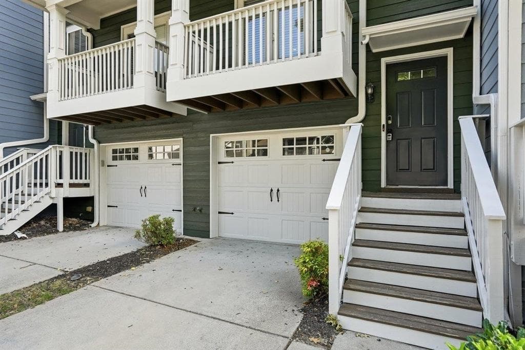 3 bedroom, 4 bathroom, 1,326 sq ft townhouse for sale at 1297 Liberty Parkway, Atlanta, GA 30318 — photo 5