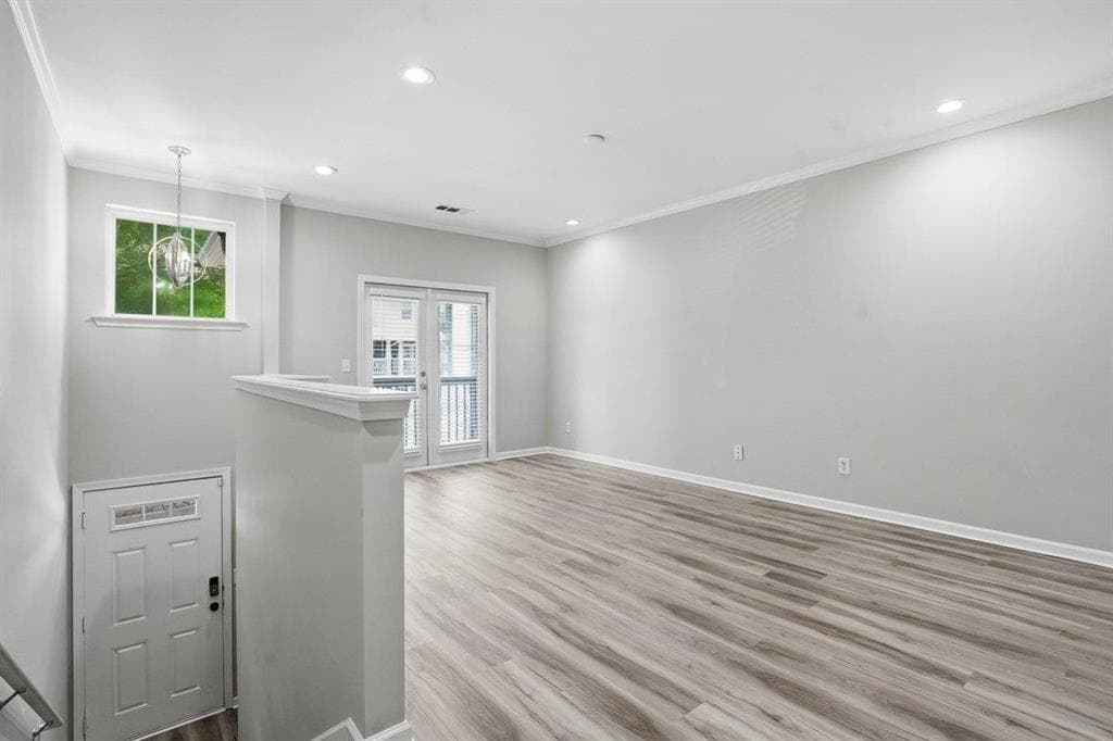 3 bedroom, 4 bathroom, 1,326 sq ft townhouse for sale at 1297 Liberty Parkway, Atlanta, GA 30318 — photo 8