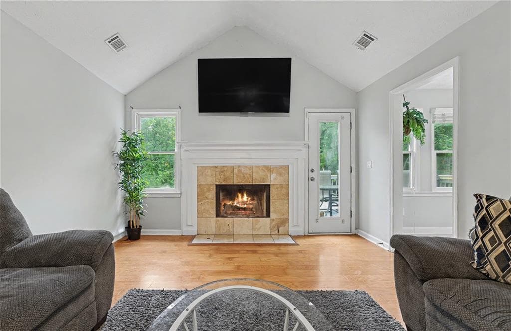 5 bedroom, 3 bathroom, 2,240 sq ft single family residence for sale at 5643 Pipsissewa Drive, Flowery Branch, GA 30542 — photo 7