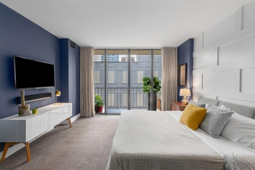 2 bedroom, 2 bathroom, 1,460 sq ft condominium for sale at 145 15th Street 826, Atlanta, GA 30309 — photo 6
